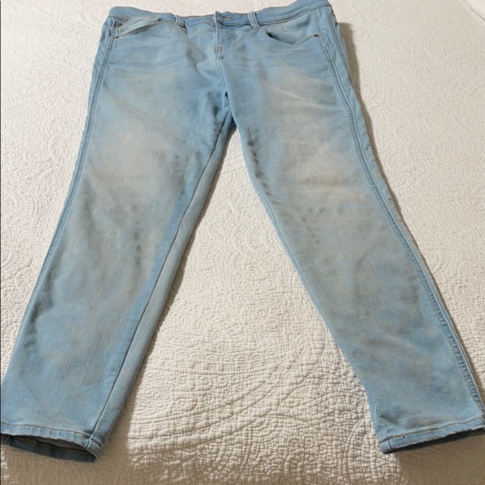 Crescent Drive light wash denim